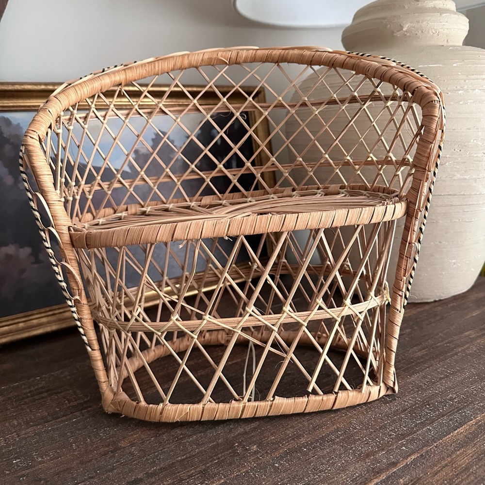 Mini Wicker Bench